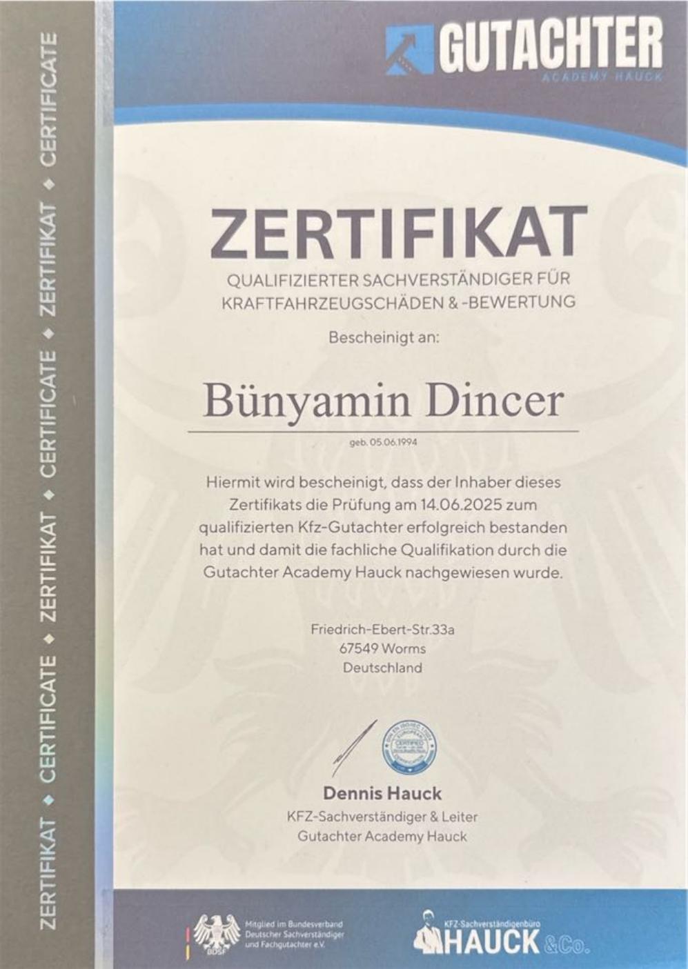 Qualifizierter Kfz-Gutachter - Kraftfahrzeugschäden & -bewertung